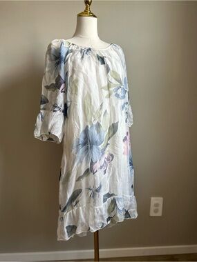 Silk blend made in Italy White Floral flower Shift Dress ruffle hem summer